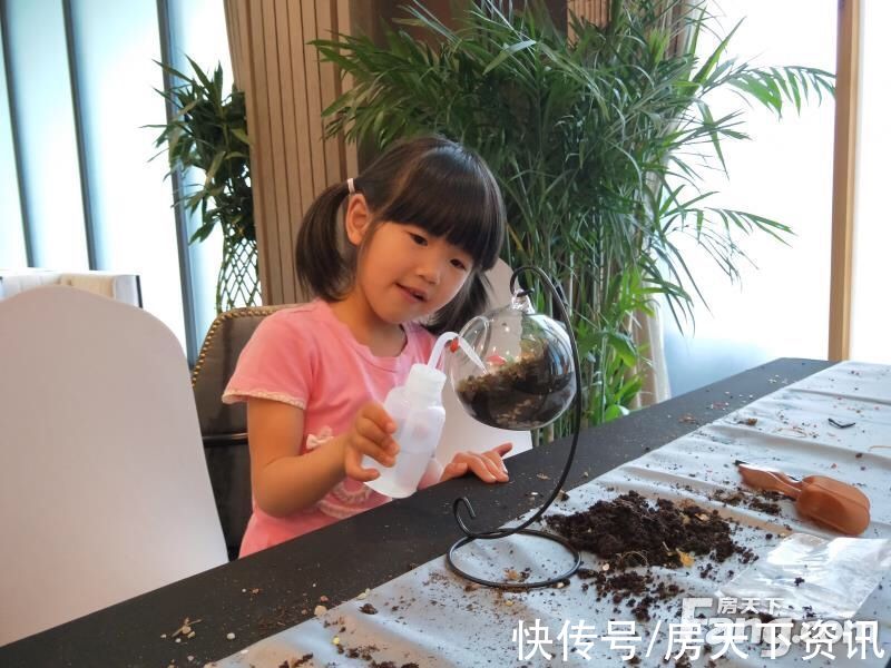 建邦国宸府|想看上海金山楼盘的最新现场实景，选房一定要看