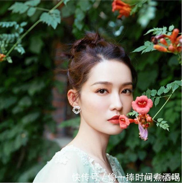 脸上有这4个“标志”的女生，越老越耐看，你天生就是“美人脸”