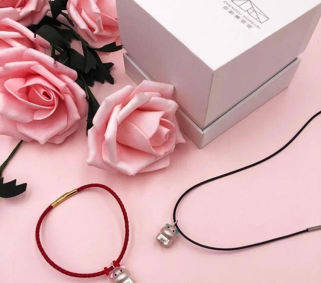 上面抢的券,来这儿花呗……