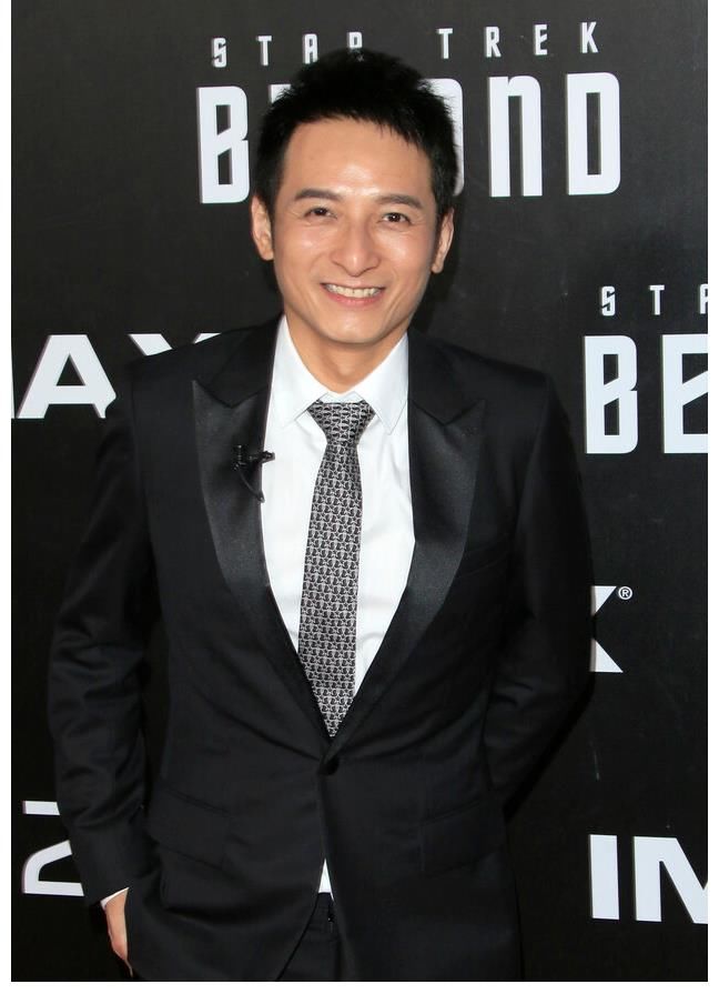 快乐家族|两次做客《向往的生活》,两次被“忽视”,我却看到了维嘉的清醒