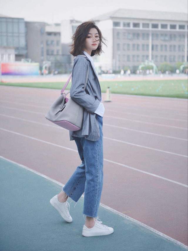 即视感|西服里面穿什么?建议学这4套搭配方法,随便一穿都很高级又好看