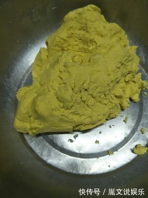 好吃|南瓜最新做法,不煎不炸还不煮,做出来筋道十足,太好吃了