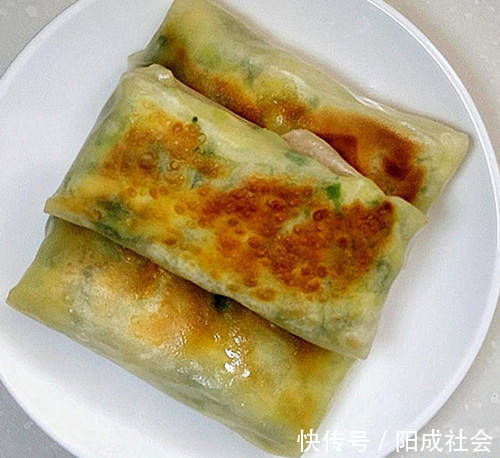 酥脆|韭菜盒子最快速的做法,不发面不揉面,皮薄酥脆,馅多不破皮