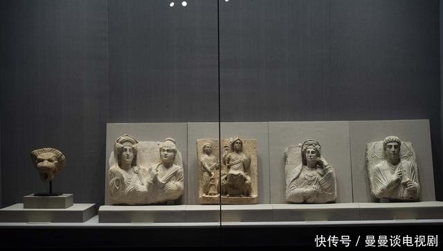  万年前|一万年前的美女长什么样？竟被一块石头如实刻画，令人不忍直视