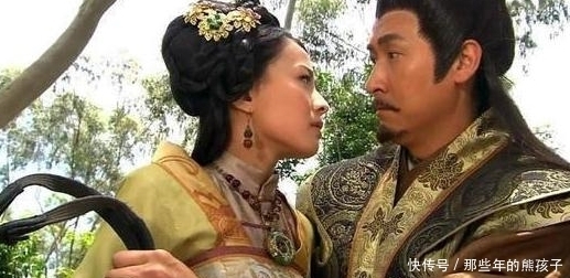 村妇|朱元璋在农妇家躲避一晚,临行前农妇问怀上咋办?朱给她半个梳子