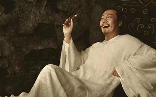 汉字|四万八千九百多首唐诗,这一首可排第一,李白无奈,只能写诗佩服