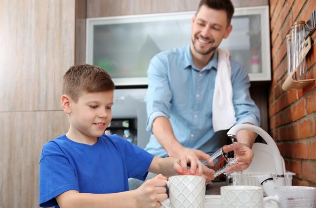 自豪|父母为孩子的成就而自豪,可能并不正常