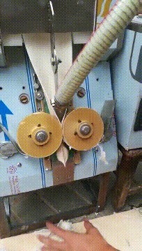 |搞笑GIF:这样的包饺机你没见过吧,包出来饺子非常匀称漂亮美观