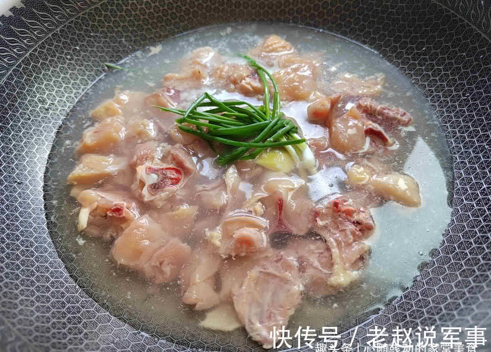 碱性食物|白露开始,碱性食品要多吃,焖一锅好吃又解馋,比大鱼大肉强