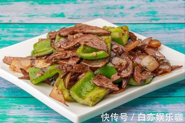猪肝|饭店的炒猪肝，为啥滑嫩不老？别再焯水了，教你一招，香嫩没腥味