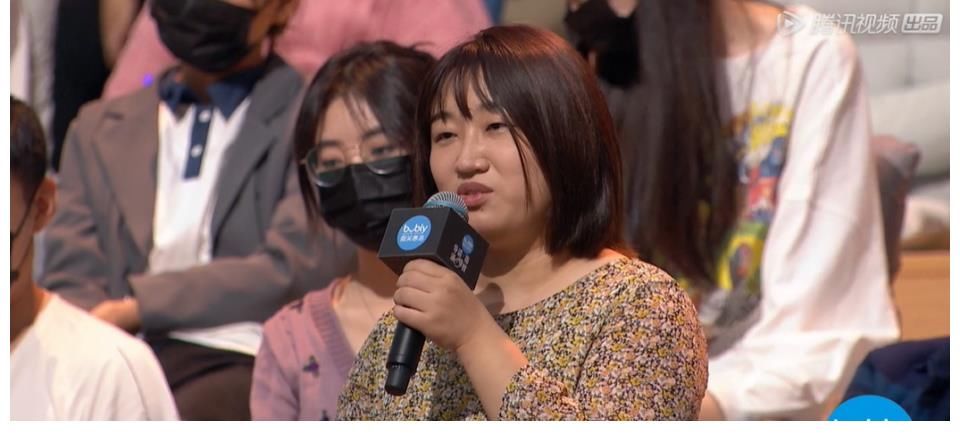 《导演请指教》成吐槽大会？观众和影评人吵起来，主持人不调解？