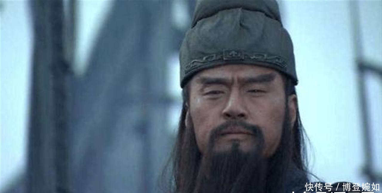 曹操?不只是忠义,你看刘备给他开多少工资!