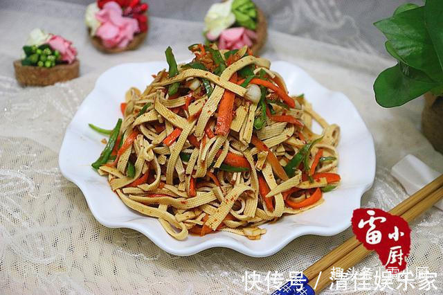 家里人吃不腻的家常菜，一年四季都离不开，每回都光盘