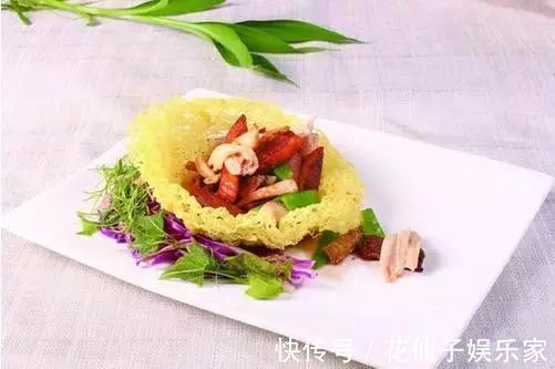 辣椒油|美食推荐豉椒蒸土豆排骨，麻婆虾仁，茄汁大虾，烧椒扣肉等