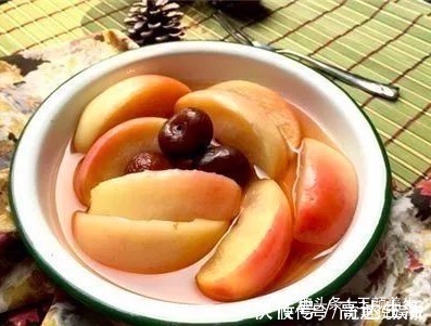 果胶|每天坚持吃个煮苹果,身体悄悄发生了大变化,尤其女人最不能错过