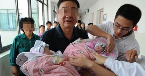 弟弟|“弟弟我养,那我儿子谁养”,大女儿绝望质问,却被父母无情嘲讽