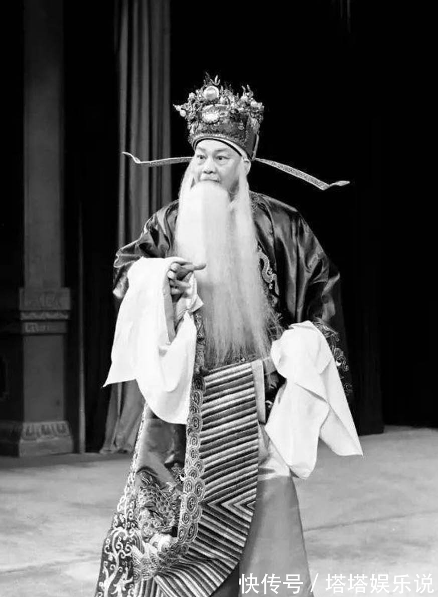 高音#周信芳的“麒派”,历来被京朝派诟病,但却被很多戏迷喜欢