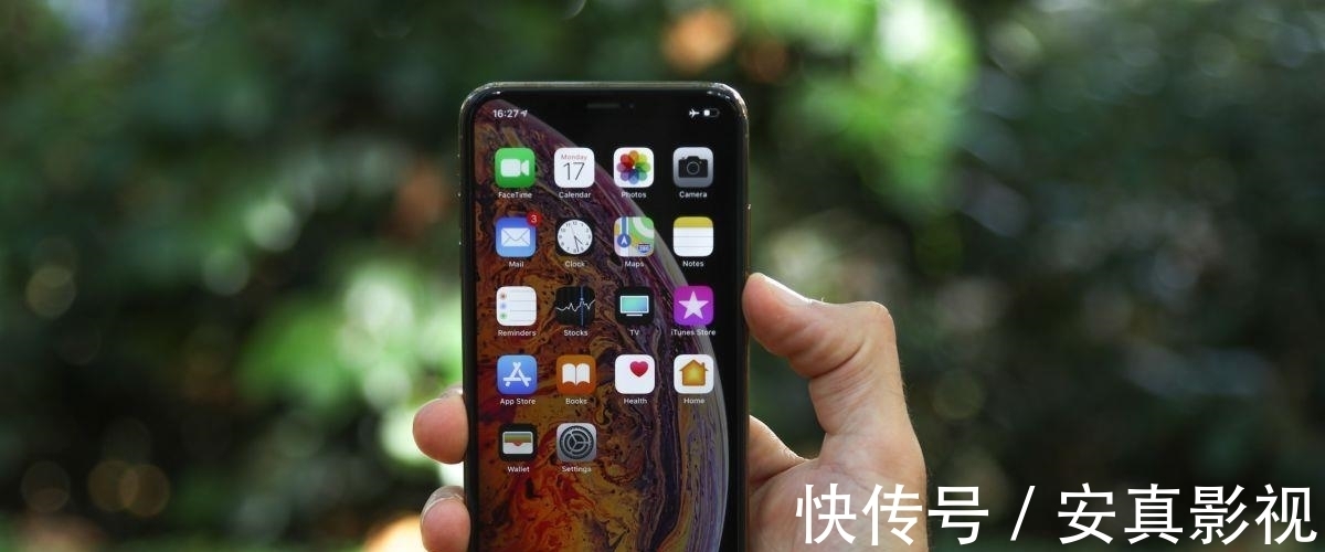 oled|仅3419元，iPhone XS Max上线少量现货！512G当中端机卖