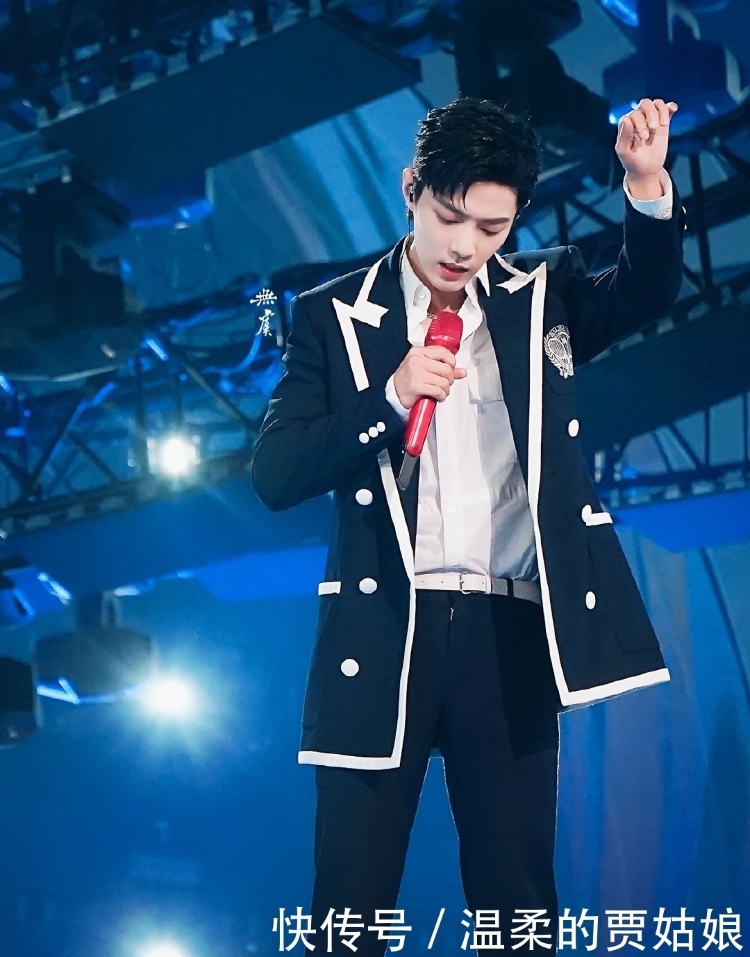 瑟瑟发抖|被剪掉的节目重见天日,瑟瑟发抖的不是肖战,是“综艺咖”更难了