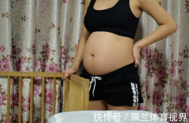 分娩|怀孕11个月还不生，医生强行剖腹产让娃出生后，孕妈：我俩离婚吧