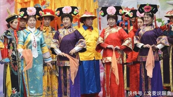 宫女|清帝退位后，大清国库一片狼藉，宫女、格格、八旗子弟下场惨凄