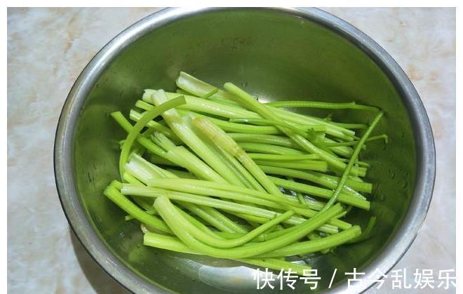 植物油|立秋后，遇到此菜我从不手软，简单一炒就很香，低热量不长肉