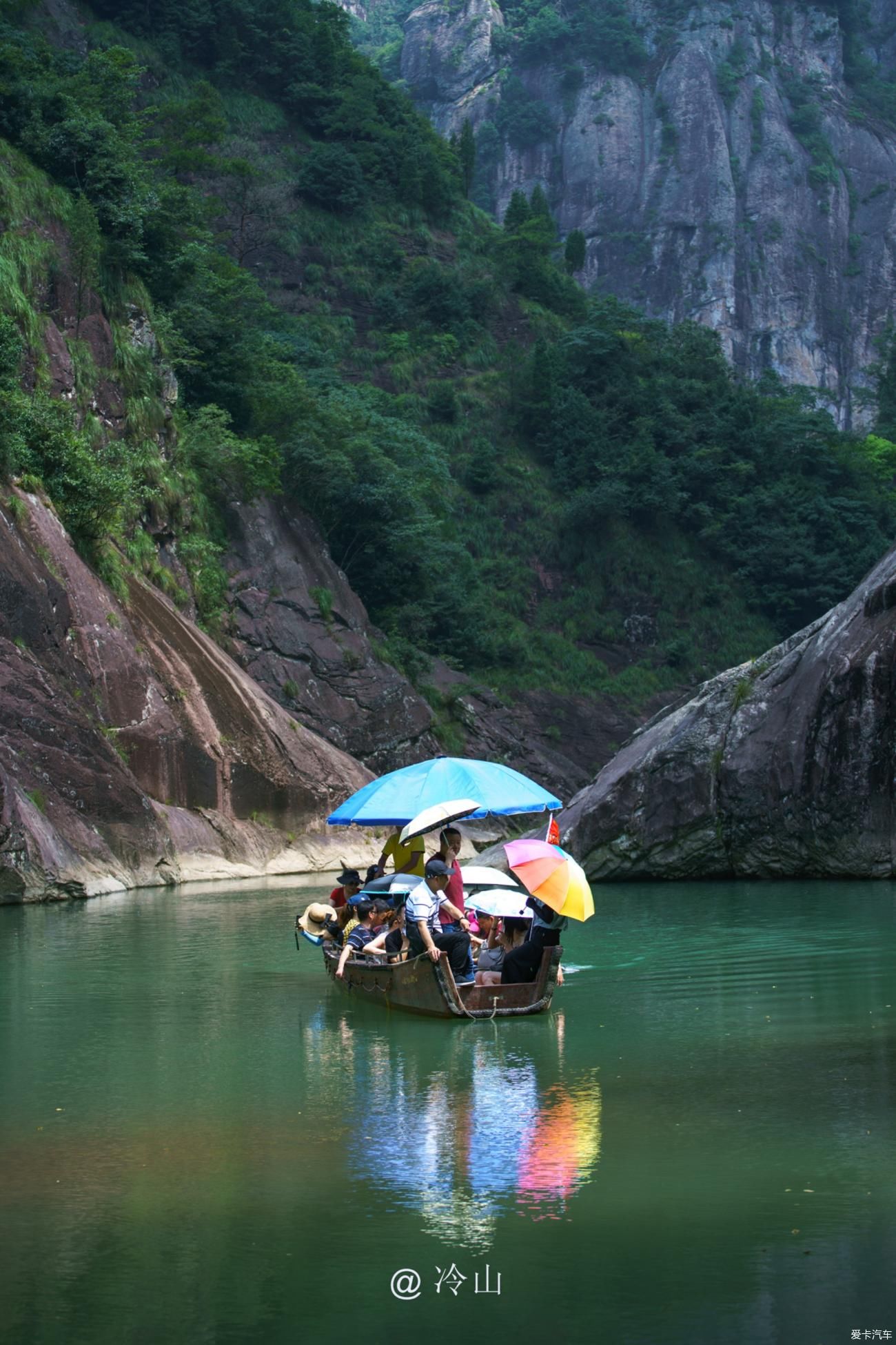 永嘉山水美成诗，楠溪江三日游