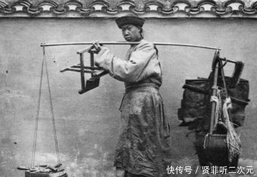 罕见|罕见老照片:人们坐缆车胆子太大,最后一张是清朝结婚照!