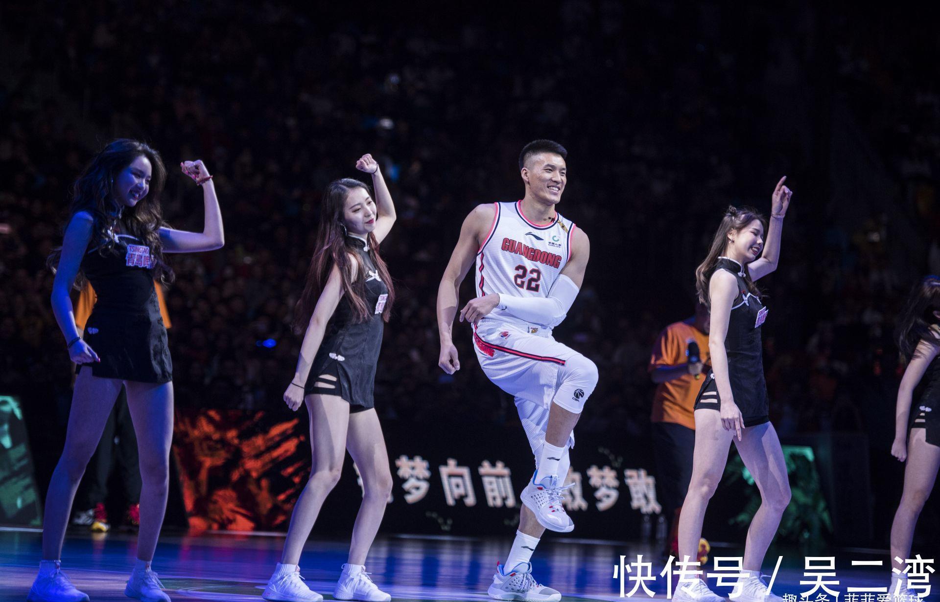 cbCBA全明星第二周票选出炉,易建联张镇麟领衔,沈梓捷超越任骏飞