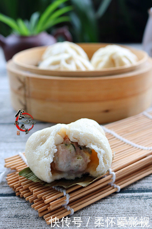 方法|小笼包这样调馅,关键两步要记牢,口感鲜香多汁,方法很百搭