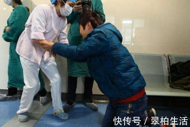 妻子|妻子宫口开得慢,这位老公的做法让人称赞,网友:爱情该有的样子