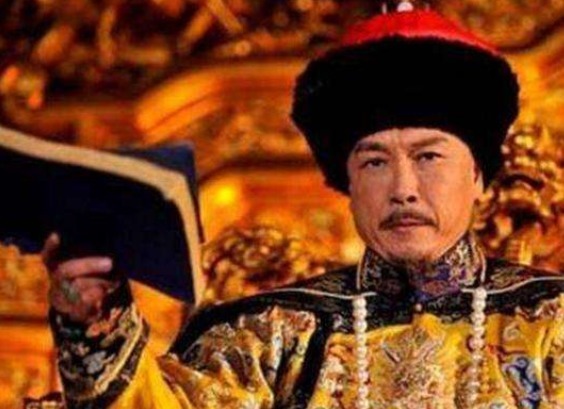 皇帝|康熙老来得子,因年龄太小被雍正当做“儿子”来宠,享三朝皇帝青睐