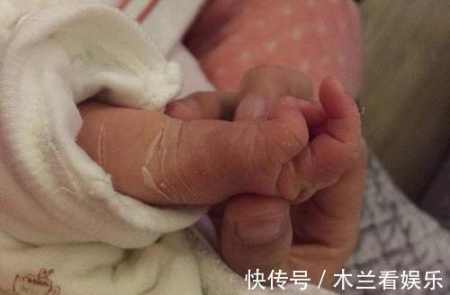 孩子|刚出生的孩子就喊“妈妈”,在场医生护士都笑出声了小人精