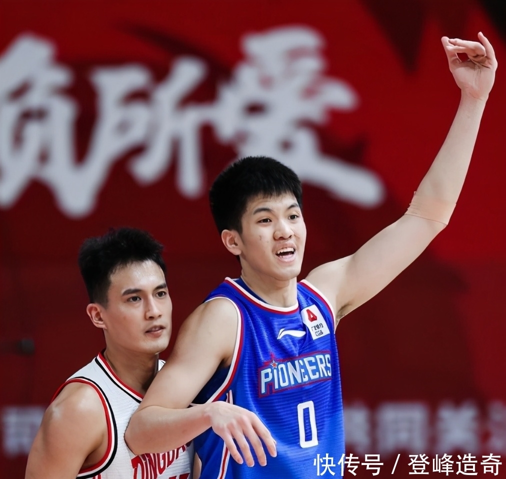 祝铭震|5热门新秀提前撞墙！林庭谦10中1梦游 张镇麟祝铭震等也遇冷