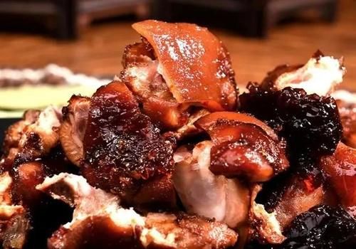 如何分辨猪手跟猪脚？