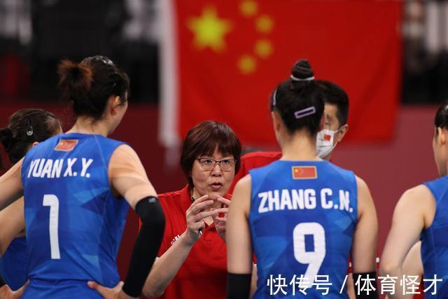 李盈莹|下午16点中国女排正式官宣,李盈莹太意外,郎平终究错付了