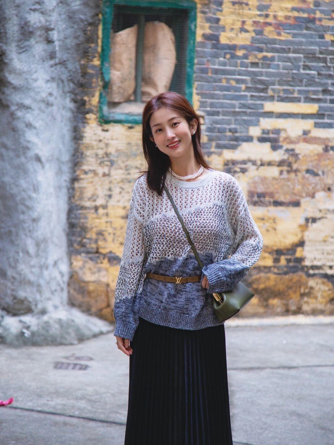 搭配|入春毛衣“买精不买多”,学会这样穿,大家都能变成时髦精