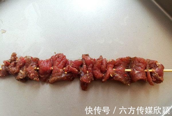 牛肉这么做，比酱牛肉好吃，比水煮牛肉还香，儿子天天嚷着要吃