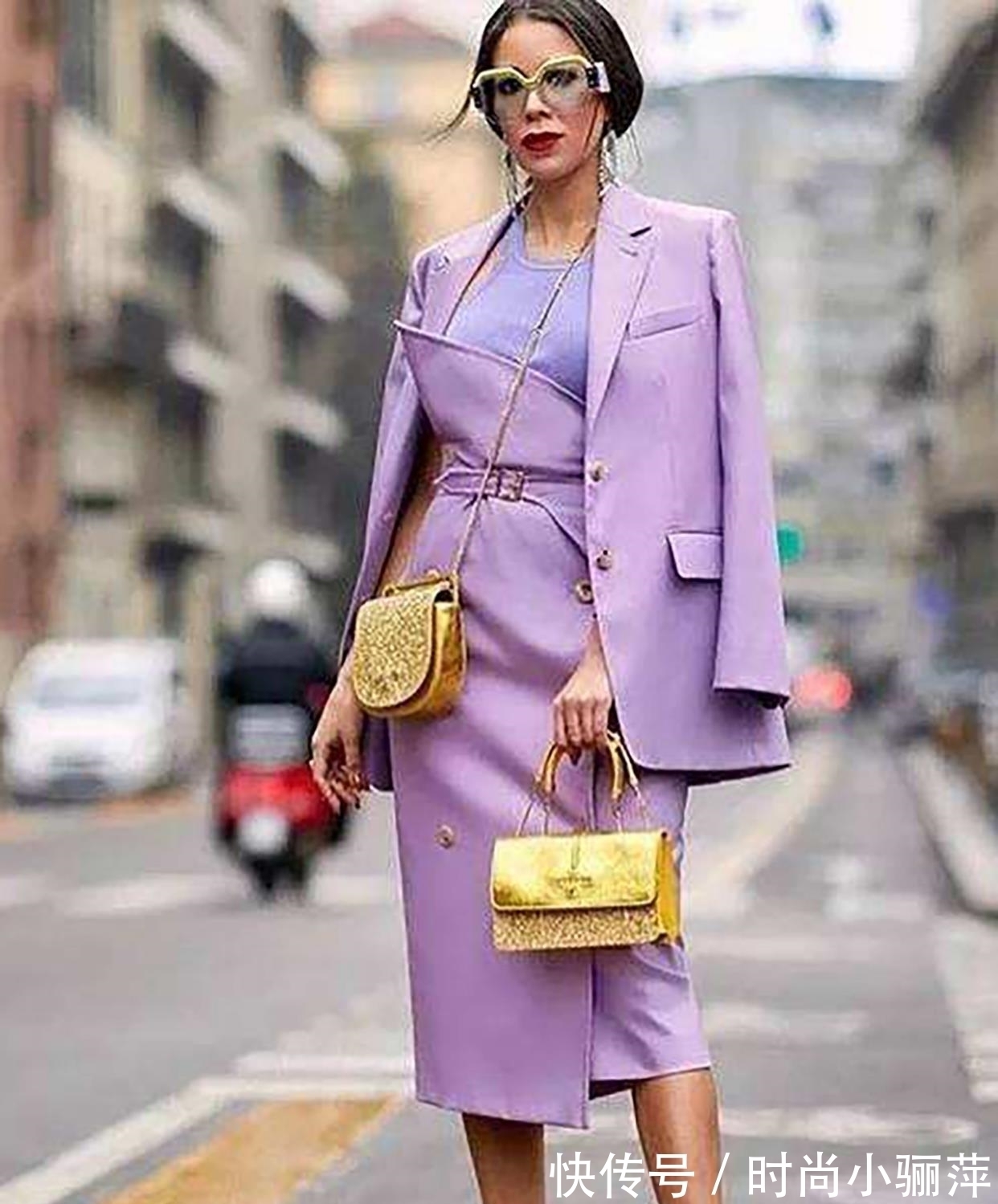 大长腿 今年流行的“初恋色”你买了吗,穿上温柔迷人,别有一番风味