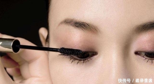 老气|化妆尽量避免4个“雷区”,不管你是多大年纪,老气不说还俗!