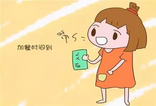 餐桌|家长别再追着孩子喂饭了!学会这几招,孩子就能乖乖坐餐桌吃好饭