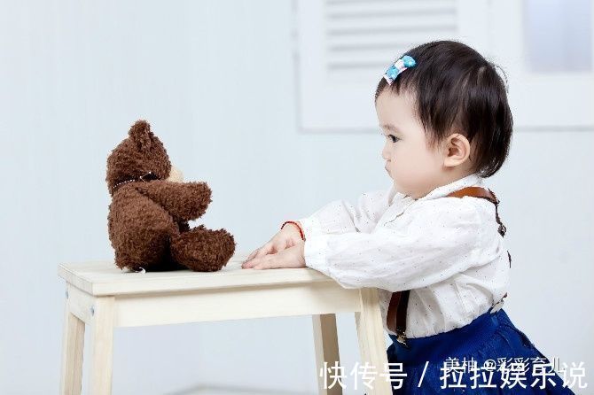 五个月|5个月大的宝宝真的什么都不懂吗？并不是，他聪明得超出你的想象