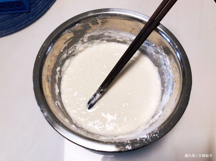 花生糯米糍,我家隔三差五吃一次,做法简单,老少皆宜