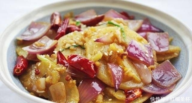 食谱蒜香辣炒虾、糖醋肉段、孜然土豆片、辣子鸡