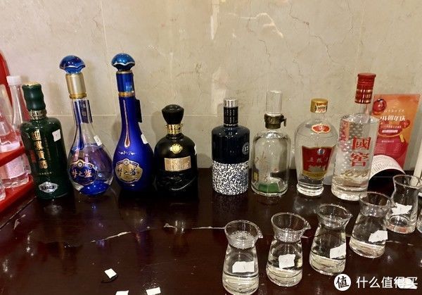 酒友会盲评-12款白酒专业酒评及产品推荐！