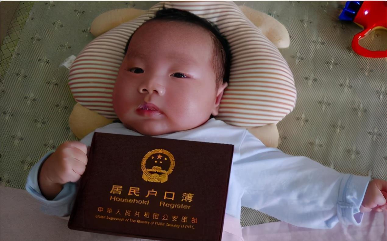 小姐姐|给孩子起名“王奈”，办出生证时护士打错，妈妈眼前一亮：不改了