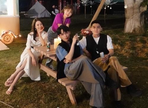 玛卡巴卡|心动的信号4：撒糖镜头之外，总有一个悲伤身影，女2女4难逃其劫