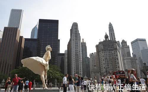 雕像!世界上最“性感”的雕塑,展出一年就被撤走,都因游客不文明