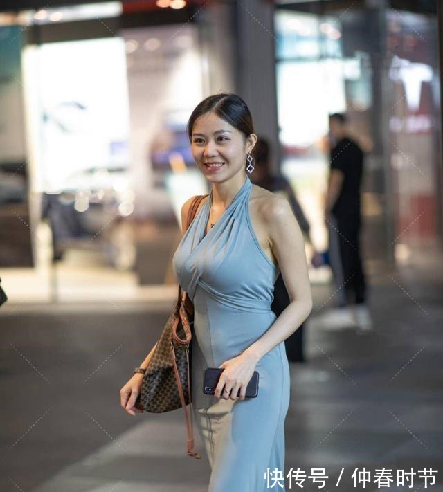 高跟鞋 光彩夺目的连衣裙,显瘦好搭配,穿出华丽气质,心动了吗?