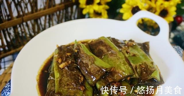 一道简单易做的虎皮尖椒,深受大伙的喜爱,你了解吗!